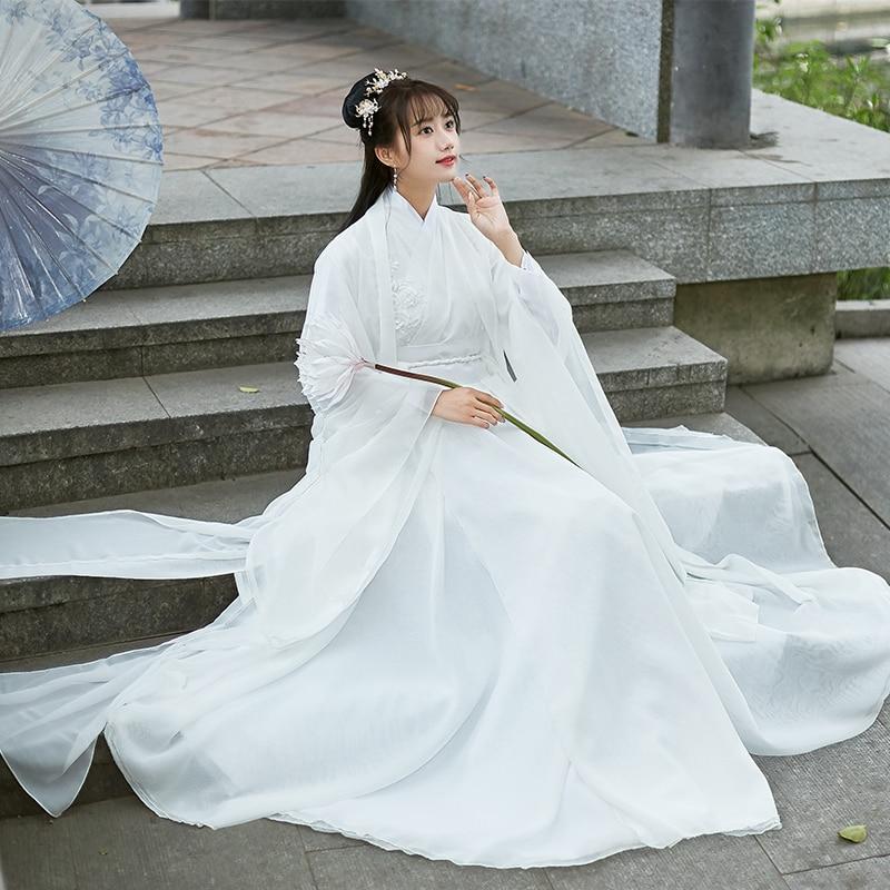 Chinese Hanfu Dress of Ceremony