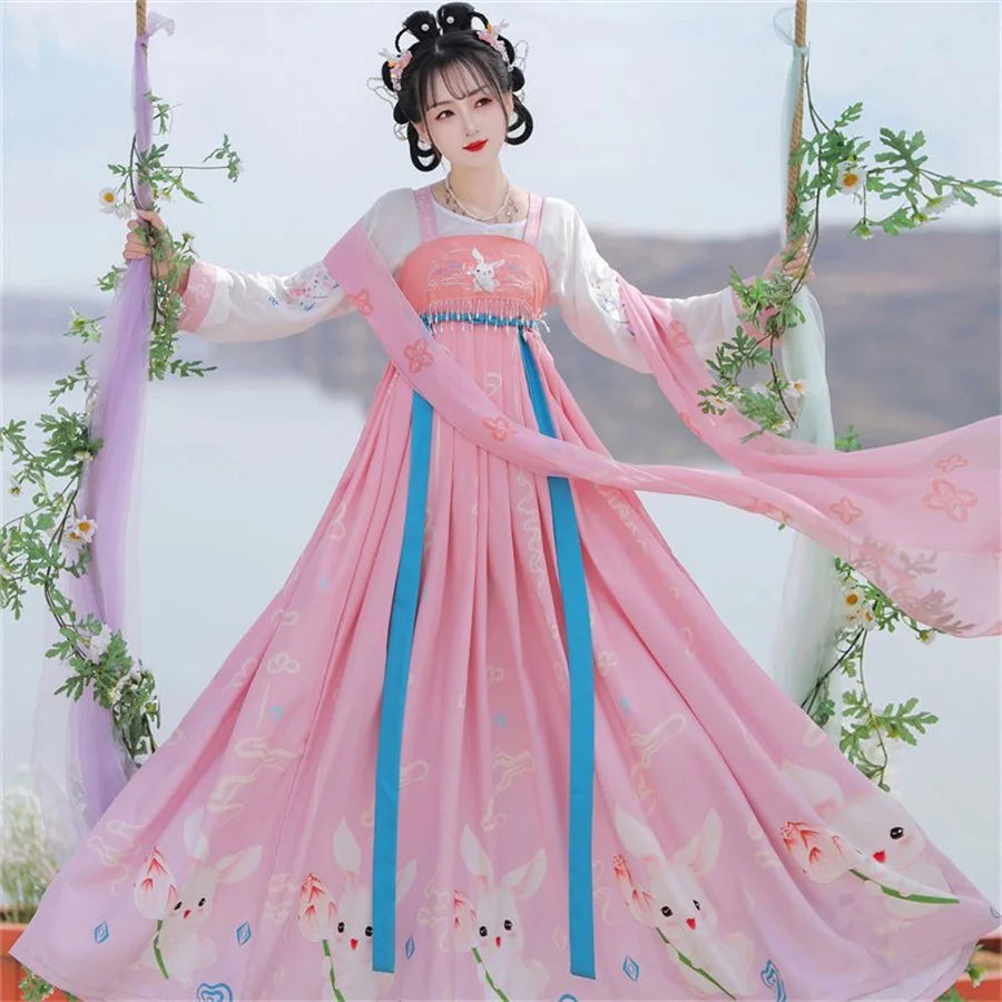 Modern Princess Hanfu | Chinese Temple Modern Princess Hanfu | Chinese Temple